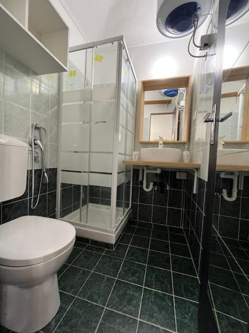 Maison Vivien, Appartamento Nel Cuore Di Torino. المظهر الخارجي الصورة