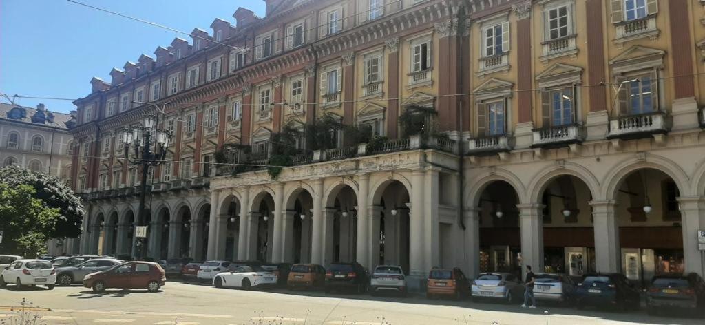 Maison Vivien, Appartamento Nel Cuore Di Torino. المظهر الخارجي الصورة